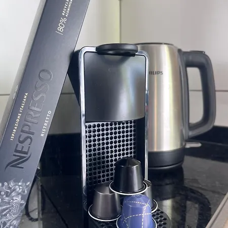 Lucky Lemons - Boutique Madeira - 2 Estreito Da Calheta