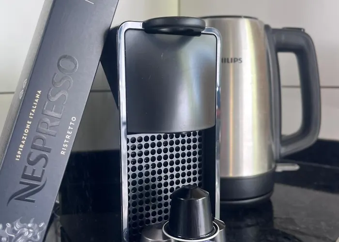 Lucky Lemons - Boutique Madeira - 2 Estreito da Calheta